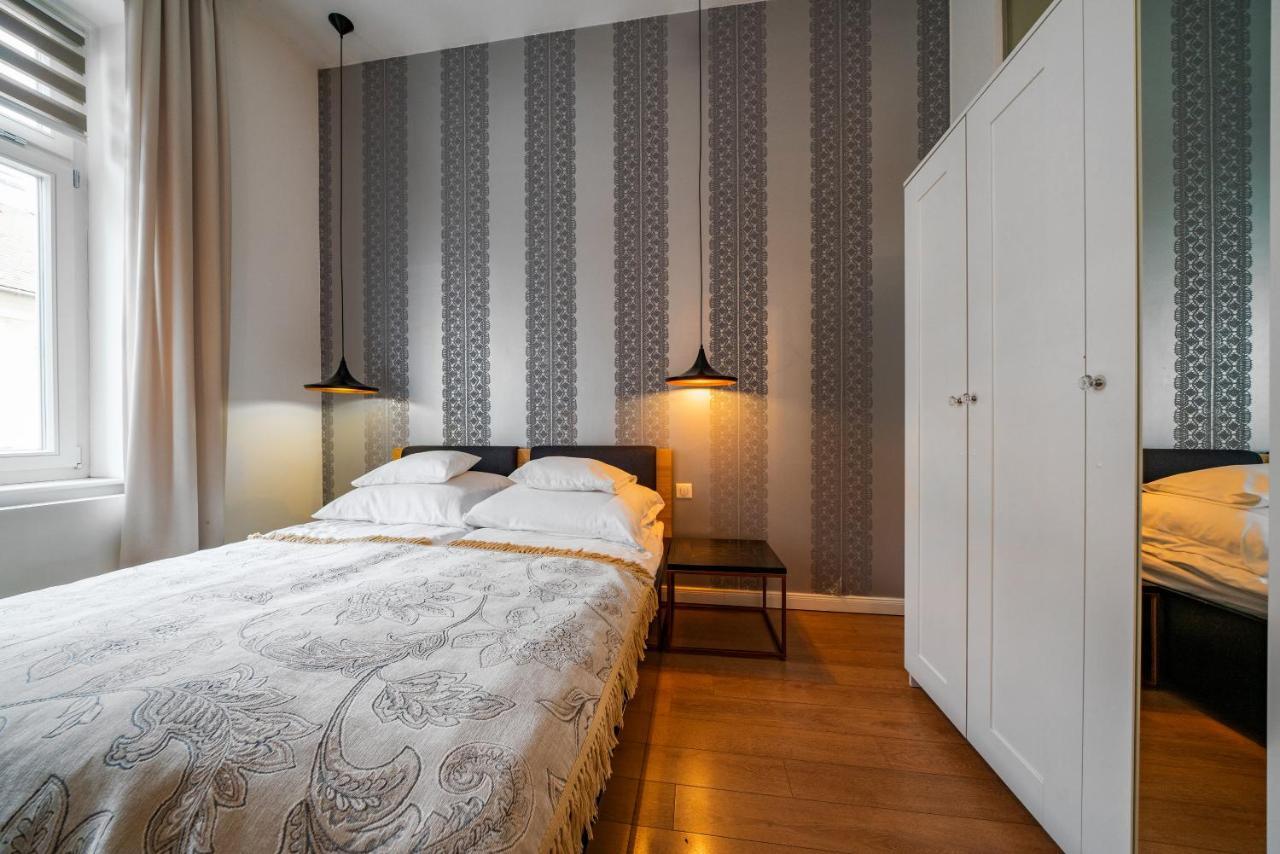 Baross Boutique Apartman Győr Eksteriør bilde