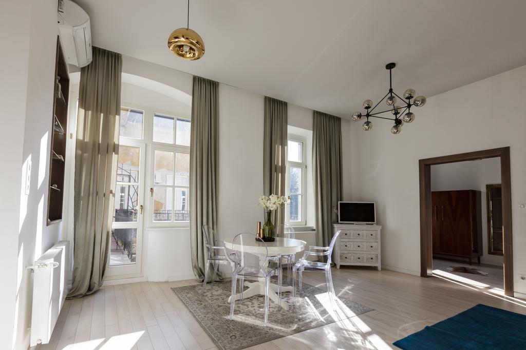 Baross Boutique Apartman Győr Eksteriør bilde